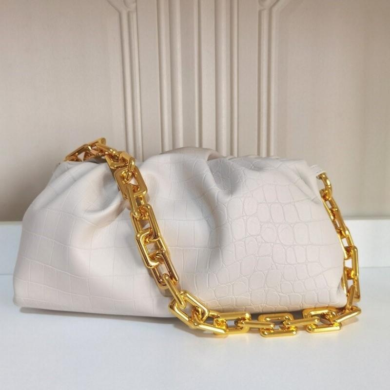 Nuage Chain